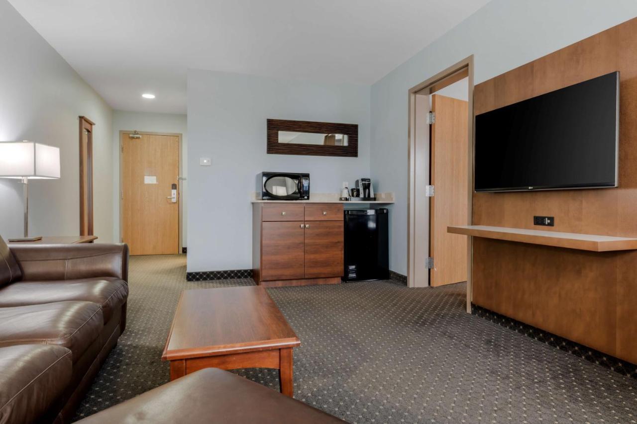 Best Western Plus Woodstock Hotel Conference Centre Екстер'єр фото