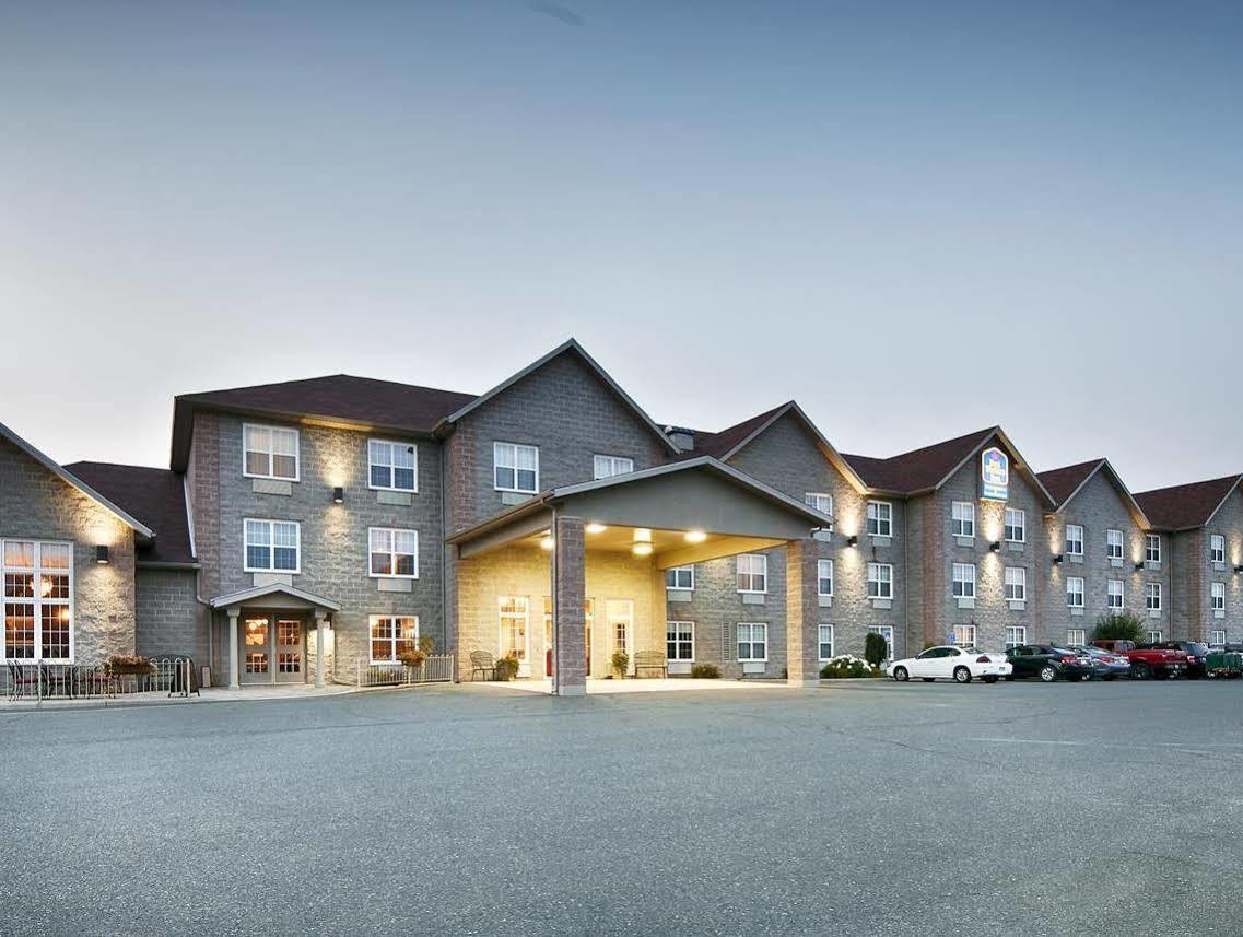 Best Western Plus Woodstock Hotel Conference Centre Екстер'єр фото